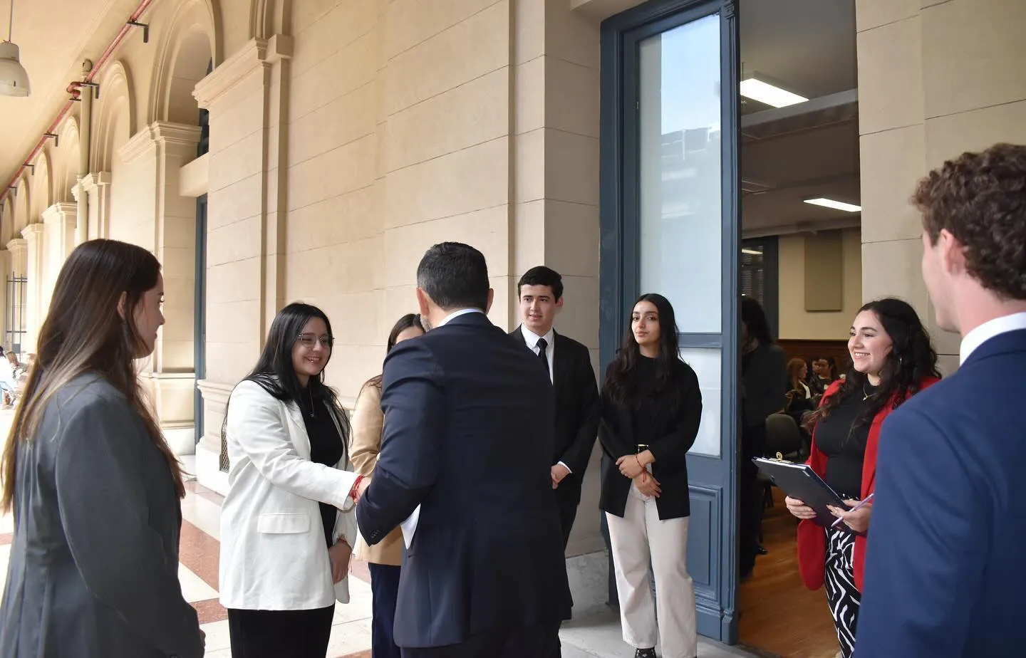 Primera jornada académica: conversatorio con el Embajador de España, Santiago Jiménez Martín, imagen 3 de 9