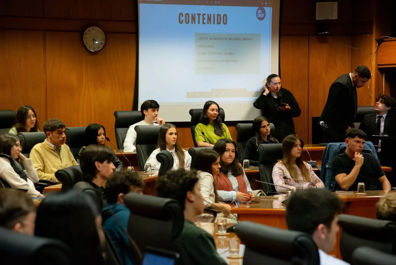 Capacitación para el Modelo de Naciones Unidas Universitario, imagen 3 de 6