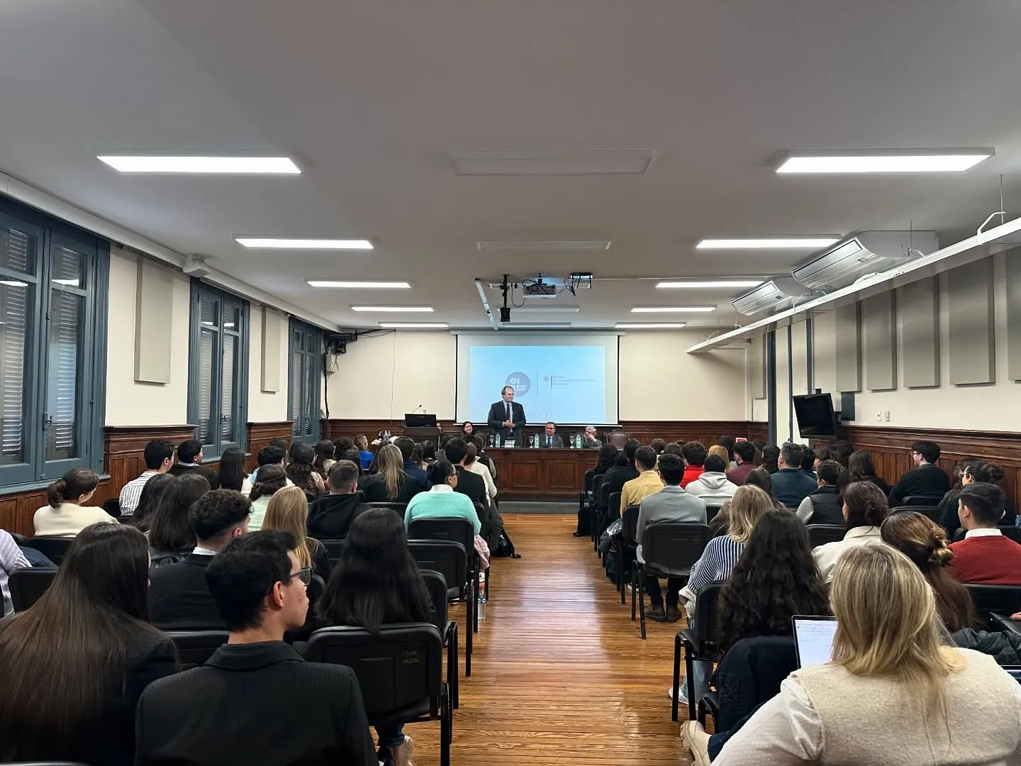 Conversatorio con el Embajador de Alemania, Eugen Wollfarth, imagen 7 de 8